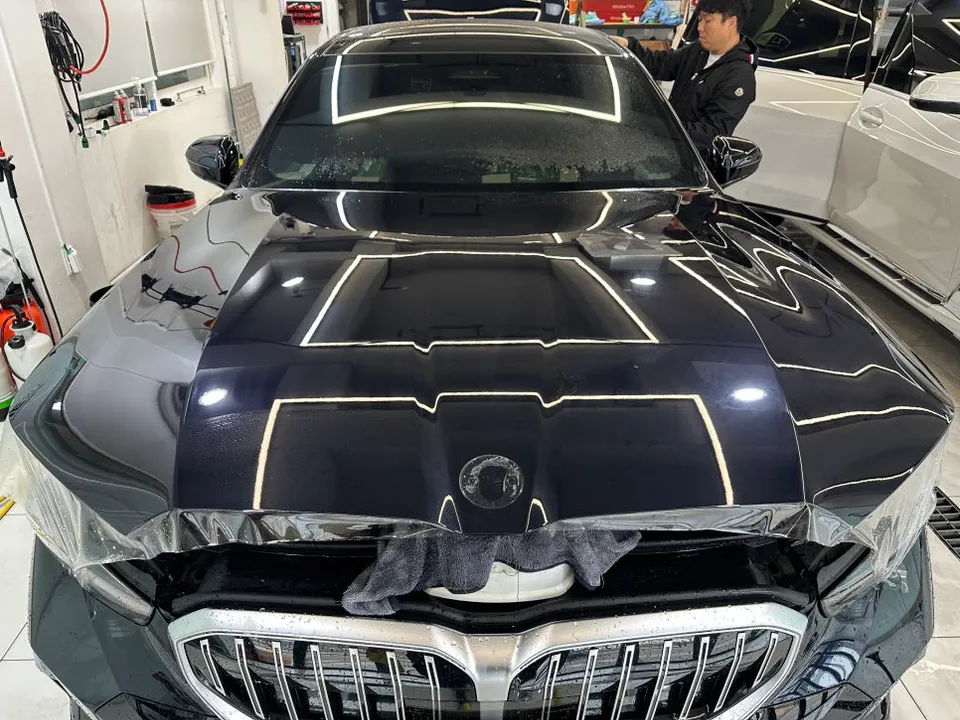 BMW 5 Series G30 PPF施工事例｜費用目安・仕上がり 施工写真 1-3