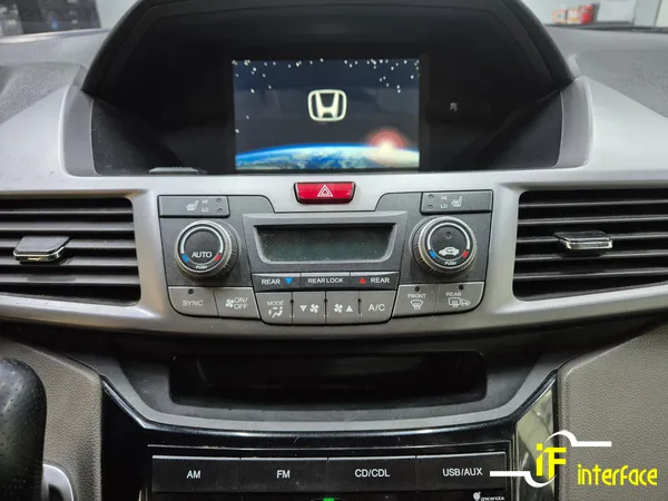 Honda Odysseyのカーラッピング事例｜費用目安・仕上がり 写真