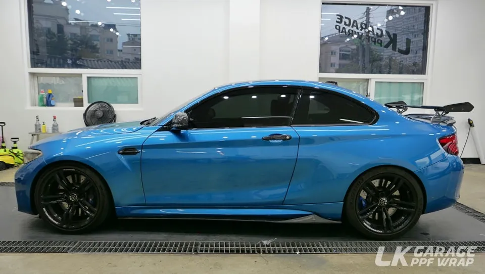 BMW M2のカーラッピング事例｜3Mサテンサンダークラウド 施工写真 2-1