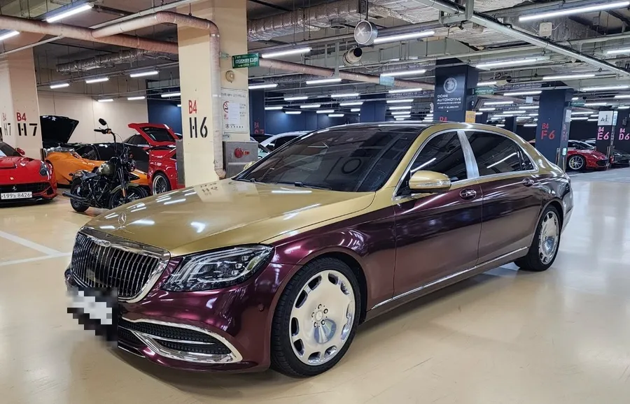 Mercedes-Benz S-Class Maybachのカーラッピング事例 施工写真 1-3