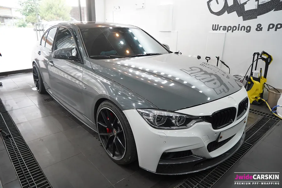 BMW 3 Series vinyl wrap - BMW 3 Series Gloss Dark Grey Vinyl Wrap Review photo 3