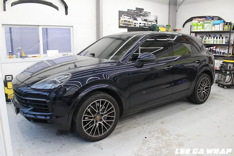 Porsche Cayenne Vinyl Wrap Review: Midnight Purple Cost & Results photo 2