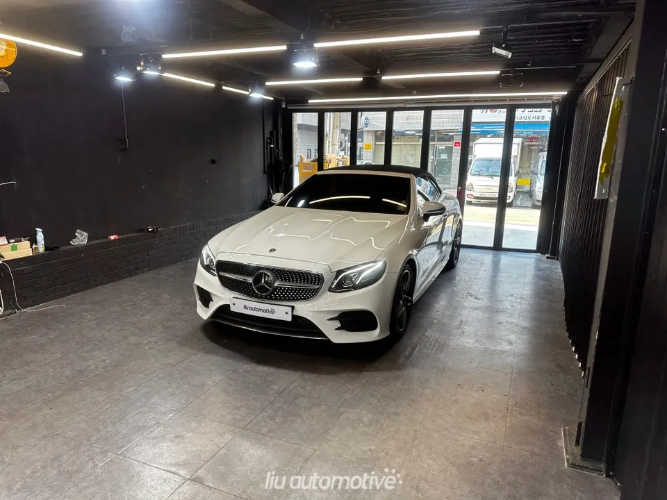 Mercedes-Benz E-Class Ambient Lighting Car Service Review — Enhan photo 2