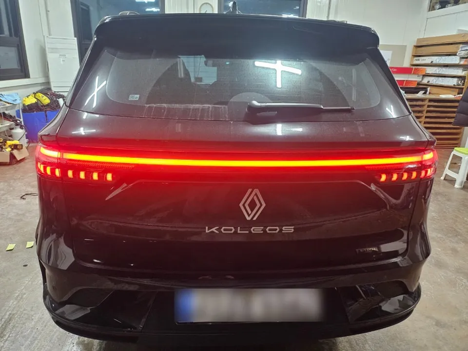 Renault Korea Grand Koleos Dash Cam Installation Review photo 2