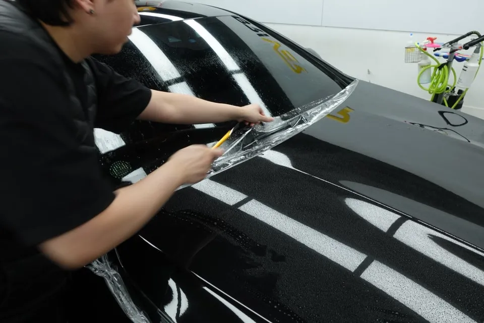 Mercedes-Benz CLSのPPF施工事例|費用目安と仕上がり 施工写真 3-3