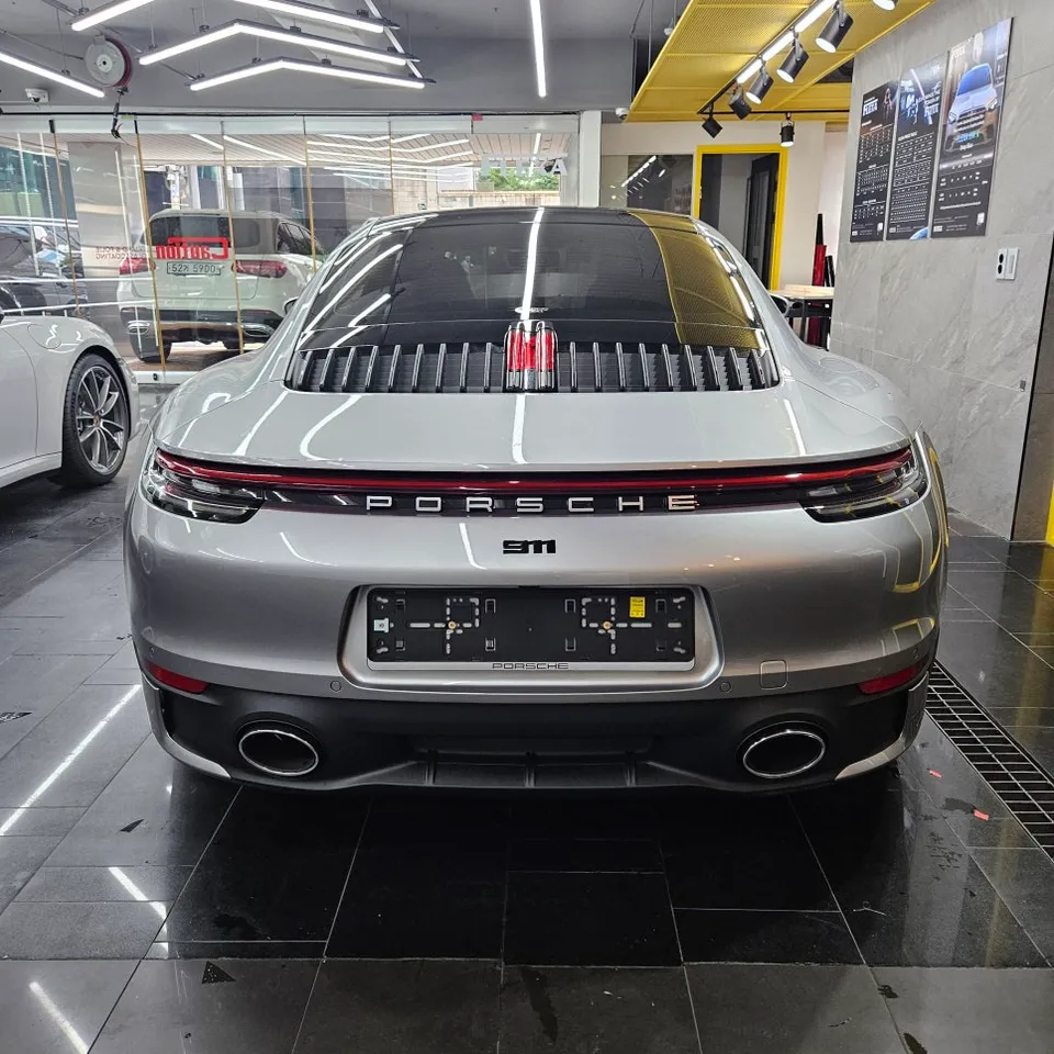 ポルシェ 911 992 PPF施工事例｜費用目安と仕上がり 施工写真 2-1