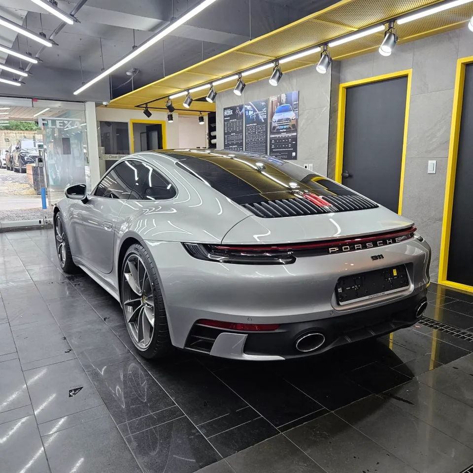 ポルシェ 911 992 PPF施工事例｜費用目安と仕上がり 施工写真 3-1