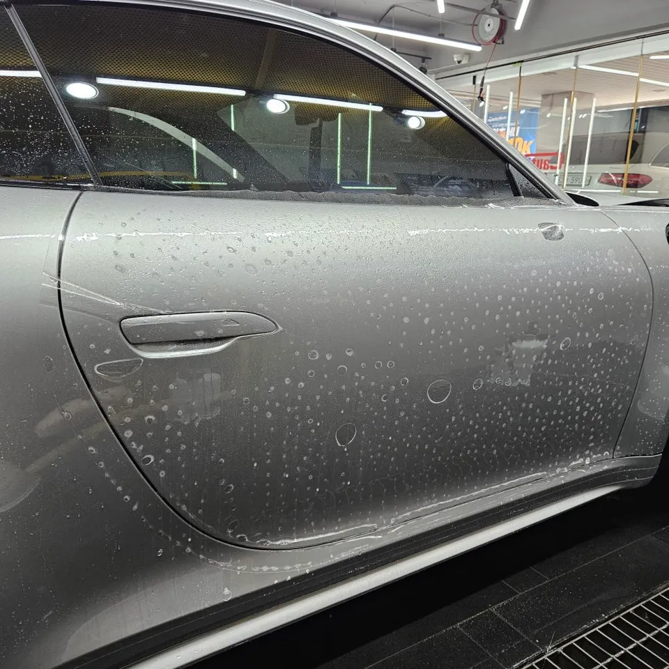 ポルシェ 911 992 PPF施工事例｜費用目安と仕上がり 施工写真 2-2