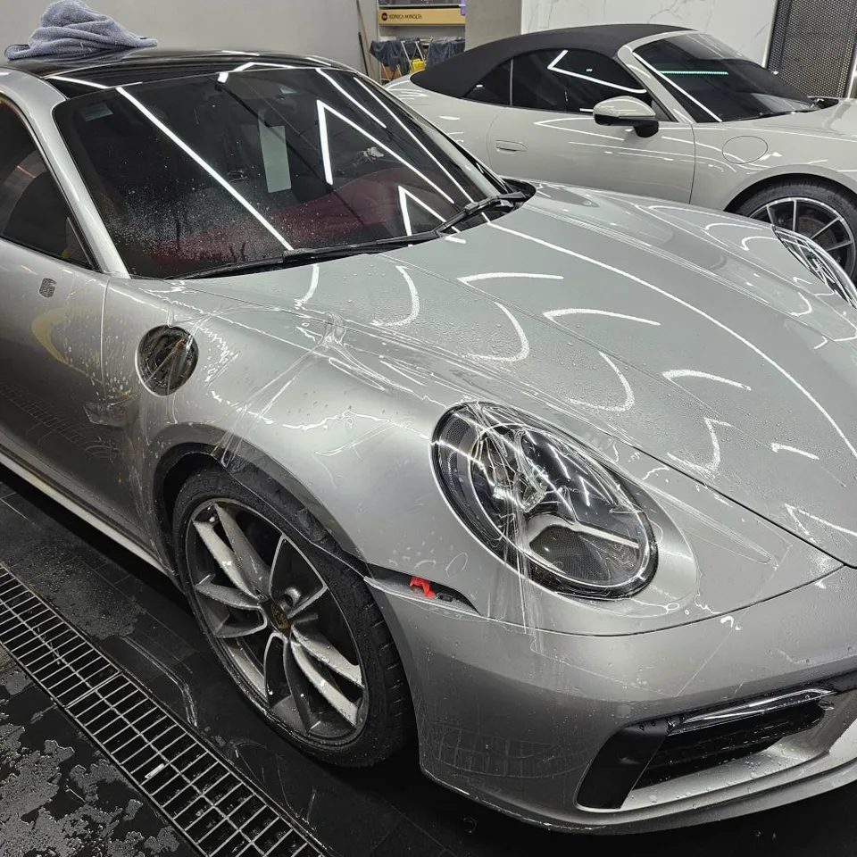 ポルシェ 911 992 PPF施工事例｜費用目安と仕上がり 施工写真 2-3