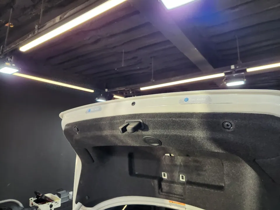 Volkswagen CC oem options - Volkswagen CC Power Trunk Upgrade Review - Seamless Installation photo 4