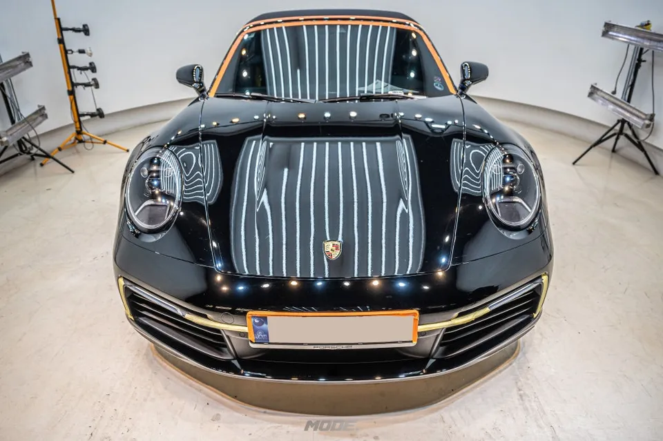 ポルシェ 911 カレラ ガラスコーティング事例|費用目安・仕上がり 施工写真 1-1