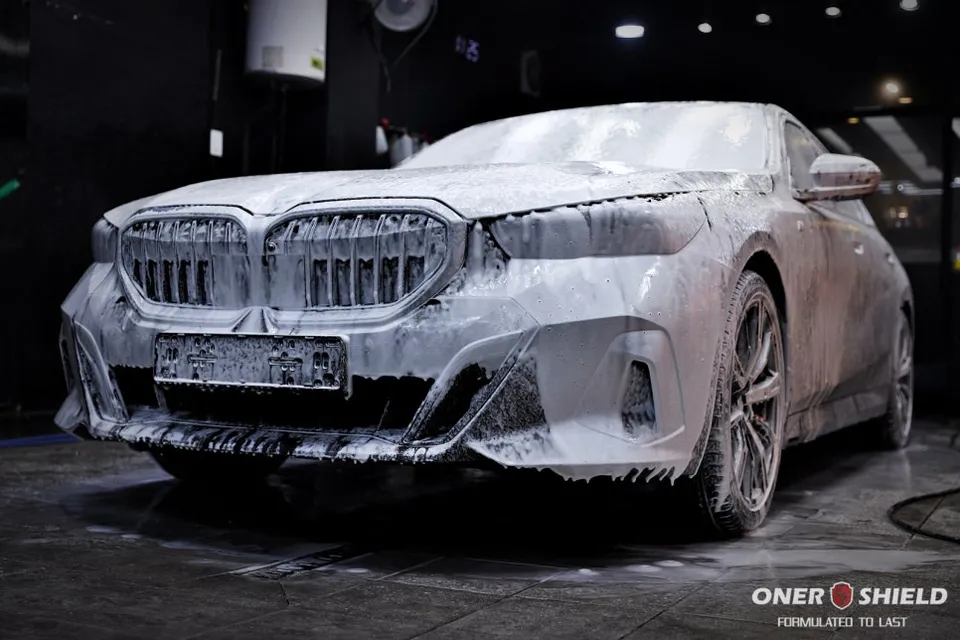 BMW 5 Series G60 カーフィルム施工事例|費用目安と仕上がり 施工写真 2-3