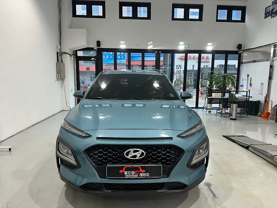 Hyundai Konaのカーフィルム施工事例 施工写真 2