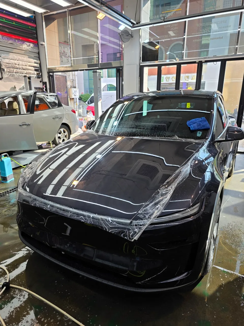 Tesla JuniperのPPF施工事例｜費用目安・仕上がり 施工写真 3-1