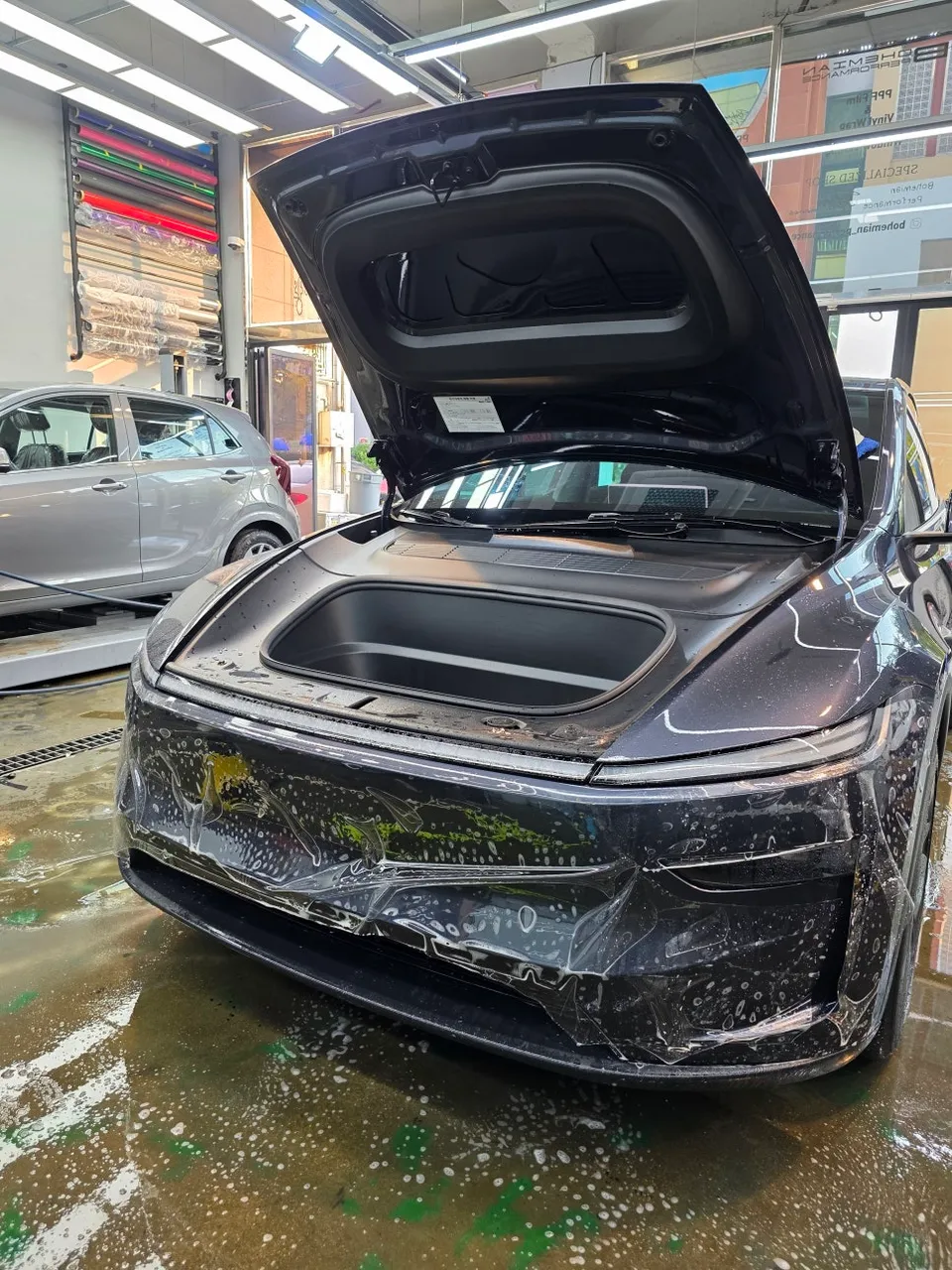 Tesla JuniperのPPF施工事例｜費用目安・仕上がり 施工写真 2-2