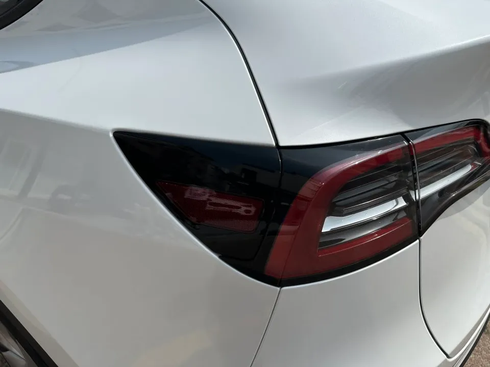 Tesla Model YのPPF施工事例｜費用目安と仕上がり 施工写真 2-2