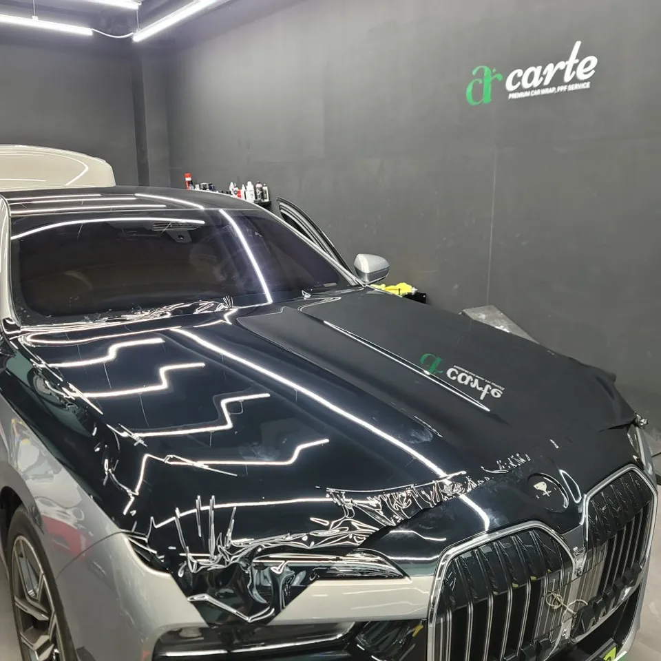BMW 7 Seriesのカーラッピング事例｜費用目安・仕上がり 施工写真 1-3