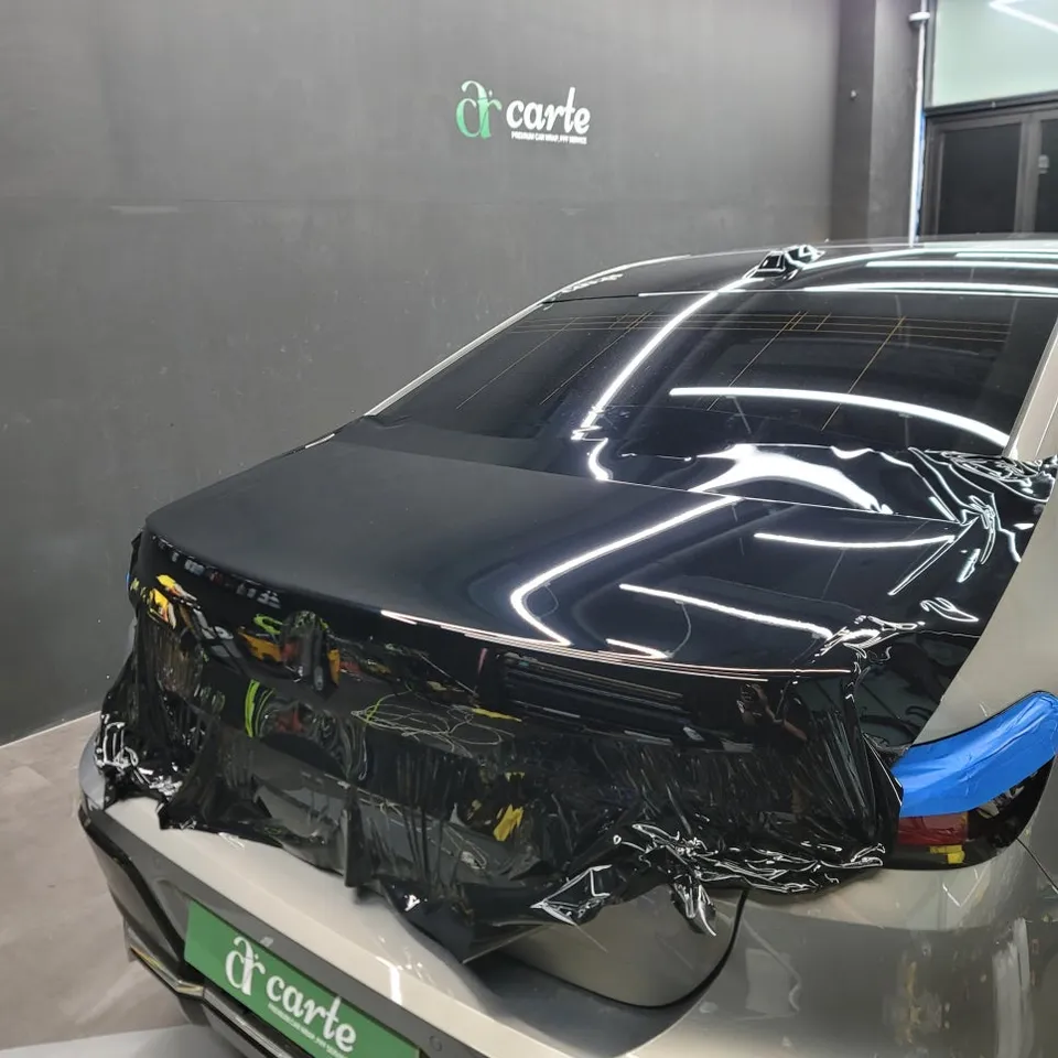 BMW 7 Seriesのカーラッピング事例｜費用目安・仕上がり 施工写真 2-3