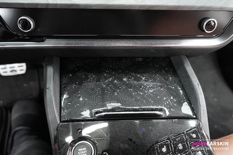 Kia Sportage ppf - Kia Sportage PPF Review: High-Gloss Interior Protection photo 3