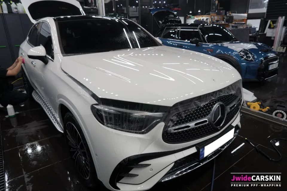 Mercedes-Benz GLC300 4MATIC C254のPPF施工事例 施工写真 4-1
