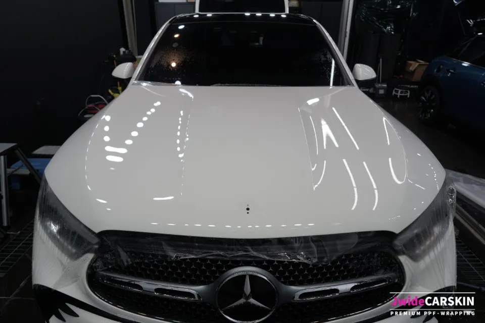 Mercedes-Benz GLC300 4MATIC C254のPPF施工事例 施工写真 1-2