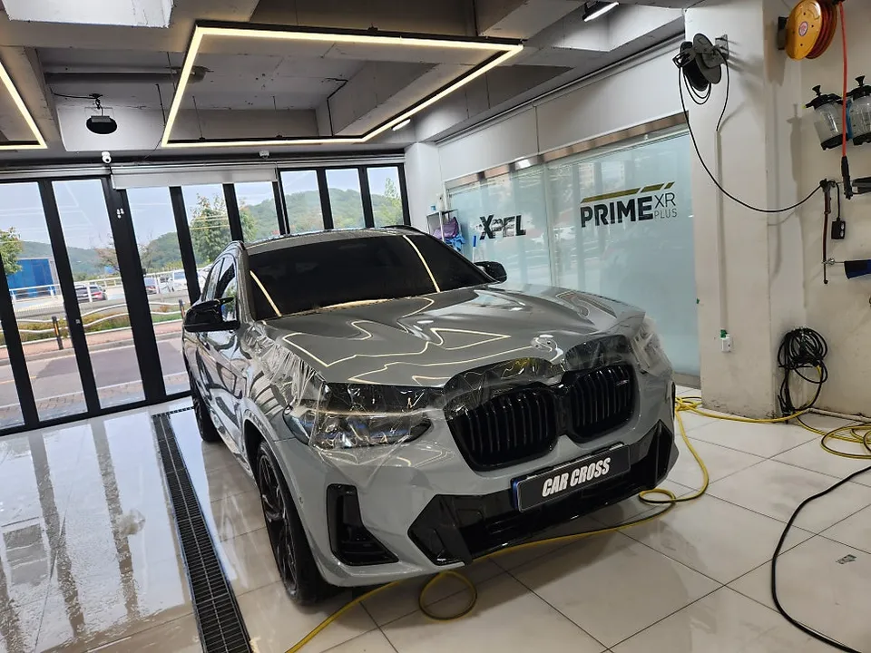 BMW X4 PPF施工事例｜費用目安と仕上がり 施工写真 3-2