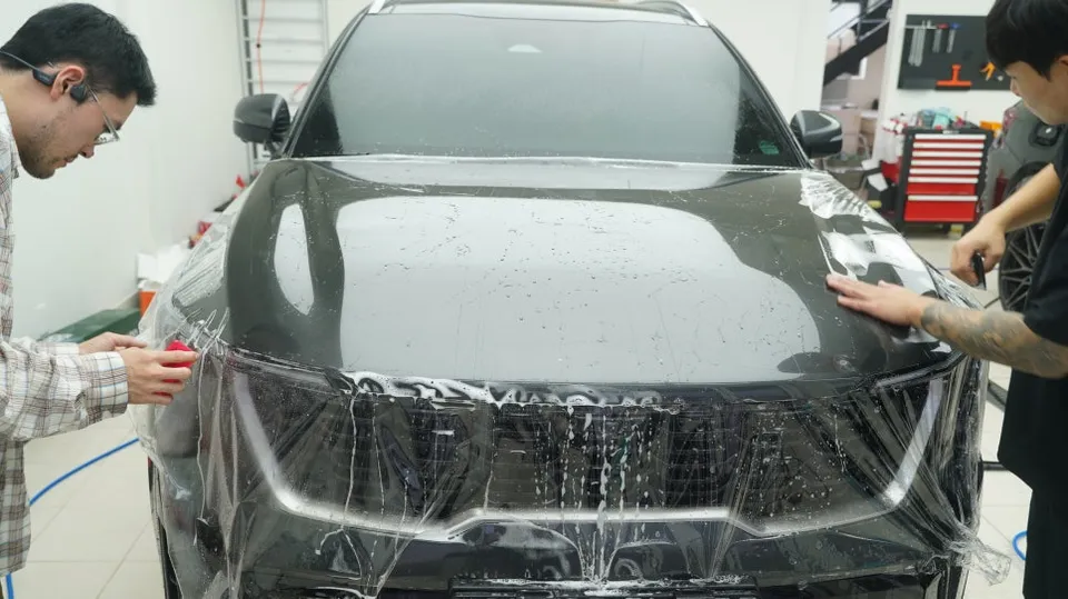 Kia Sorento MQ4 PPF施工事例|費用目安と仕上がり 施工写真 2-3