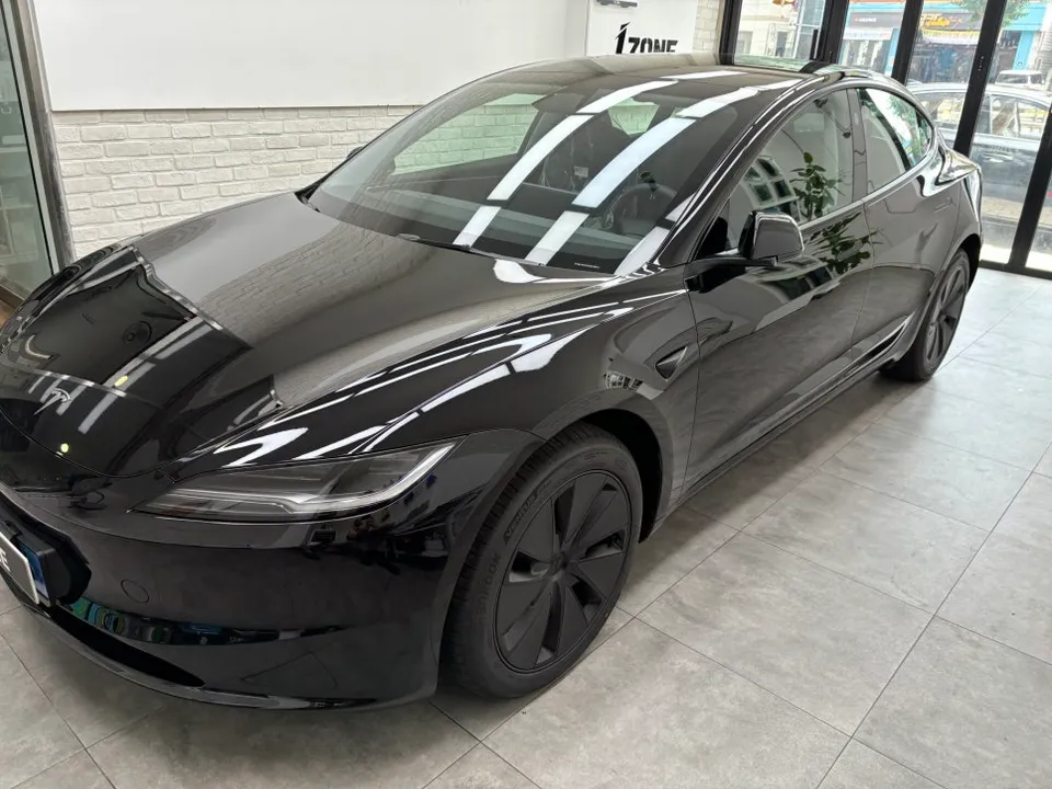 Tesla Model 3のカーフィルム施工事例｜費用目安・仕上がり 施工写真 5