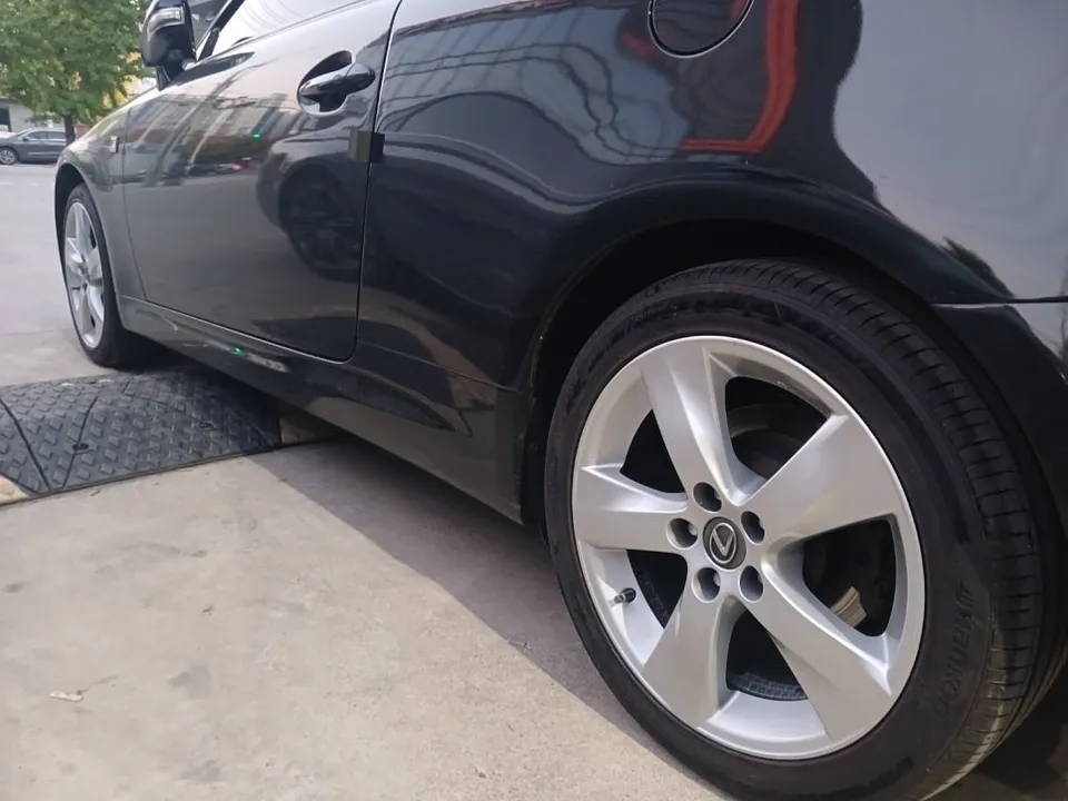 Lexus IS250 wheel repair - Lexus IS250 Wheel Repair & Refinishing — Same-Day Silver Finish photo 6