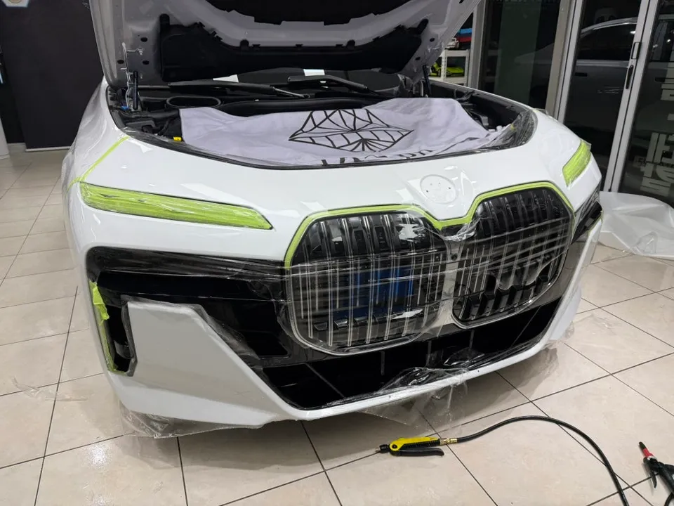 BMW 7 Series G70のPPF施工事例 施工写真 1-3