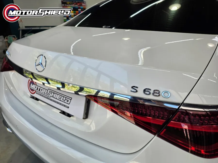 Mercedes-Benz S-Classのカーラッピング事例|費用目安・仕上がり 施工写真 3-3