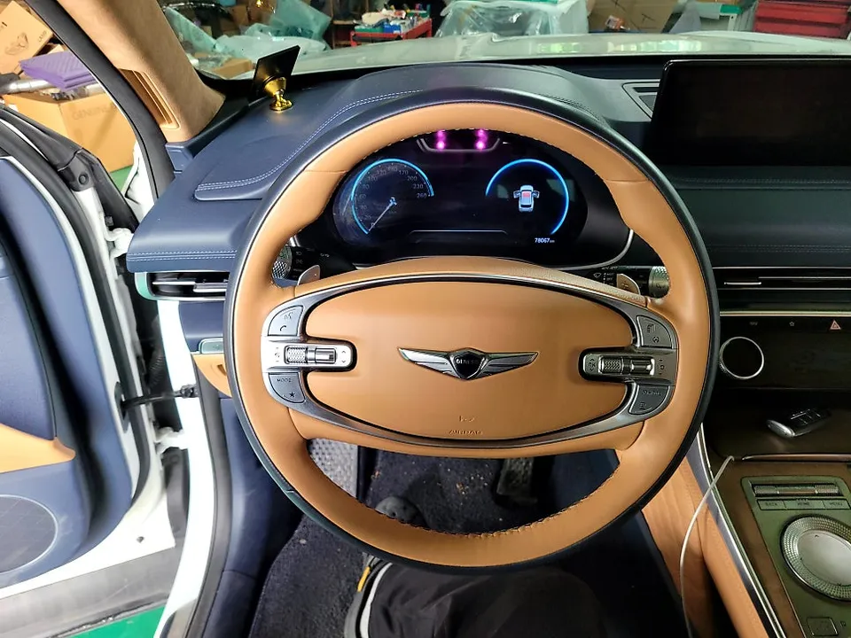 Genesis GV80 Custom Steering Wheel Upgrade Review photo 3
