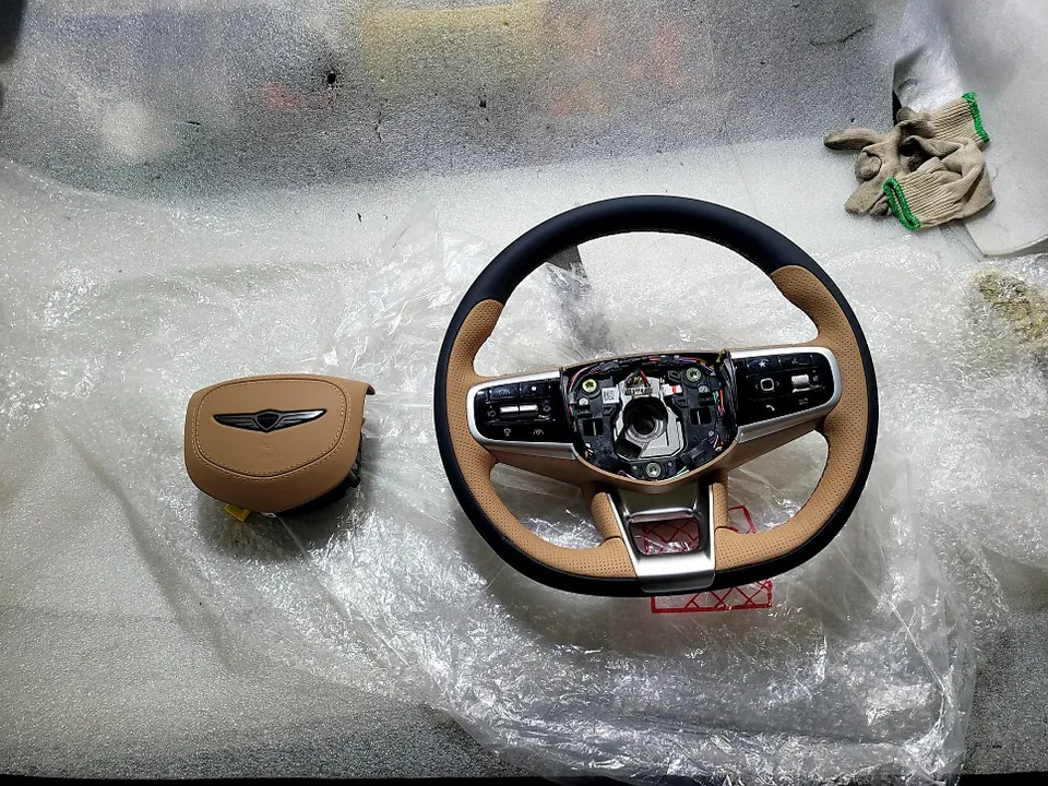Genesis GV80 Custom Steering Wheel Upgrade Review photo 4