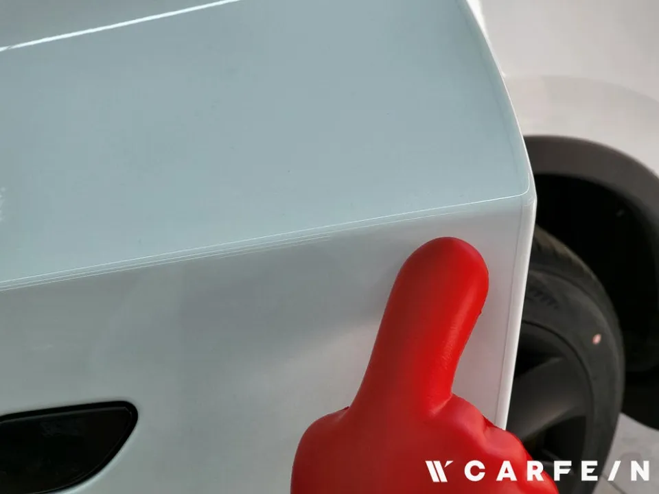 Tesla Model Y PPF施工事例｜費用目安と仕上がり 施工写真 2-1
