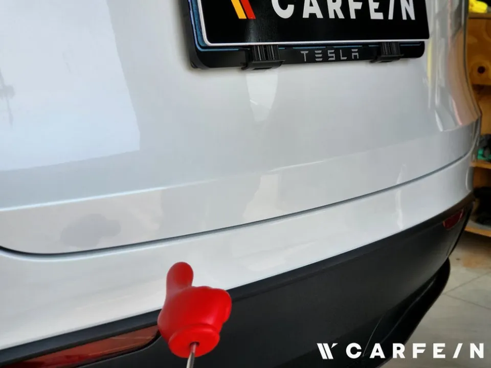 Tesla Model Y PPF施工事例｜費用目安と仕上がり 施工写真 2-2