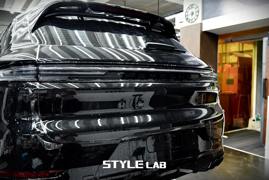 Porsche Cayenne PPF施工事例|費用目安と仕上がり 施工写真 3-2