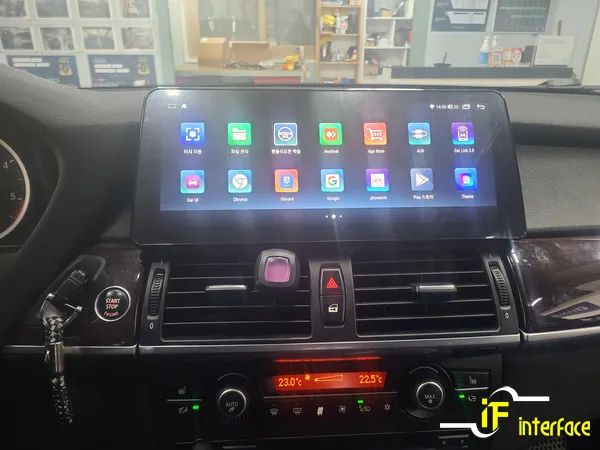 BMW X6のAndroid Auto・CarPlay取付事例 施工写真 4-1