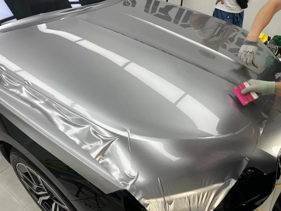 BMW 7 Seriesのカーラッピング事例|費用目安・仕上がり 施工写真 3-3