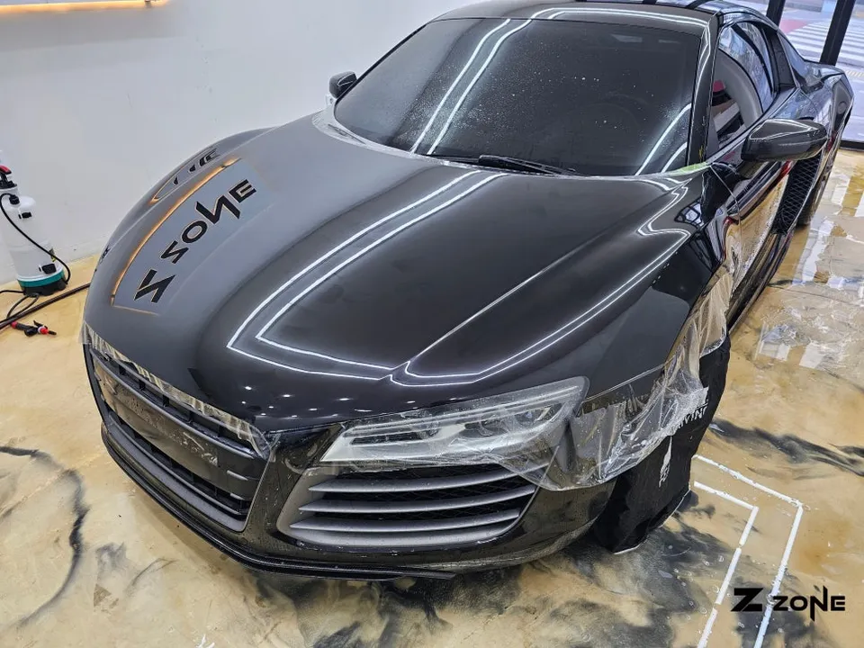 Audi R8のPPF施工事例|費用目安と仕上がり 施工写真 2-1