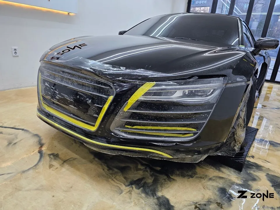 Audi R8のPPF施工事例|費用目安と仕上がり 施工写真 1-3