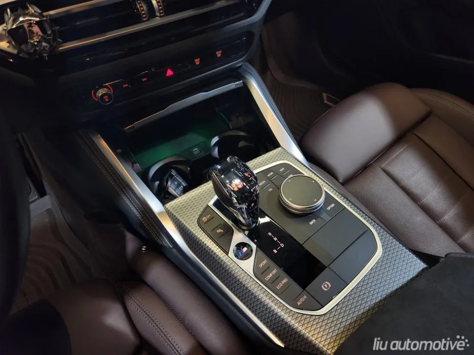 BMW M3 interior customization - BMW M3 Interior Customization Review — Real Carbon Trim photo 4