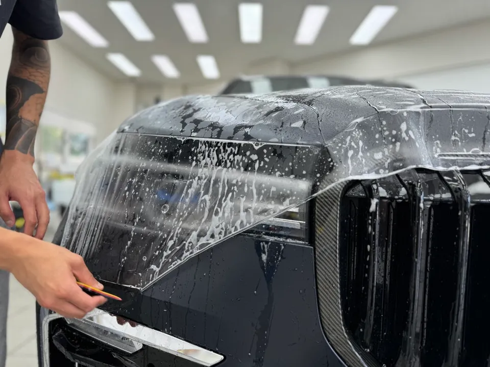 BMW X7のPPF施工事例｜韓国での再施工 施工写真 3-2