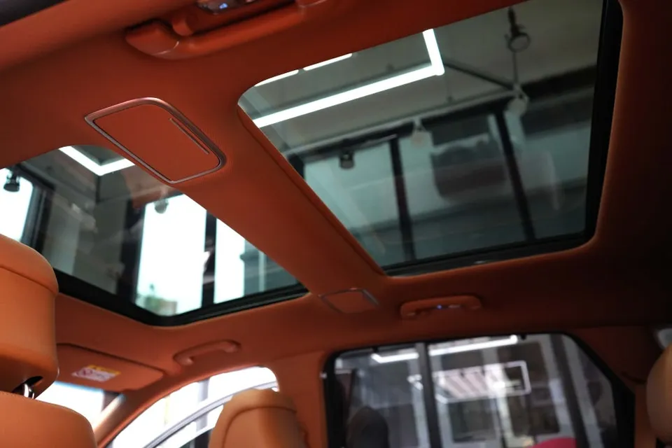 Genesis GV80 カーフィルム施工事例|費用目安・仕上がり 施工写真 2-3