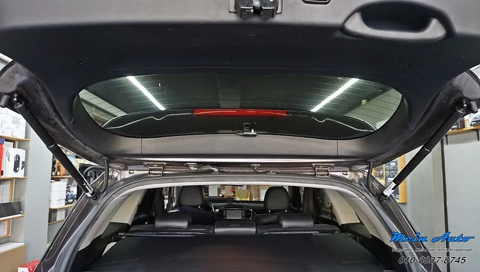 Kia Sorento oem options - Kia Sorento Power Tailgate Upgrade Review photo 3