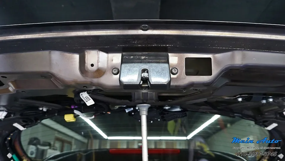 Kia Sorento oem options - Kia Sorento Power Tailgate Upgrade Review photo 4