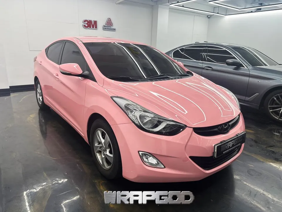 Hyundai Elantra MDのカーラッピング事例|チェリーブラッサム 施工写真 2-1