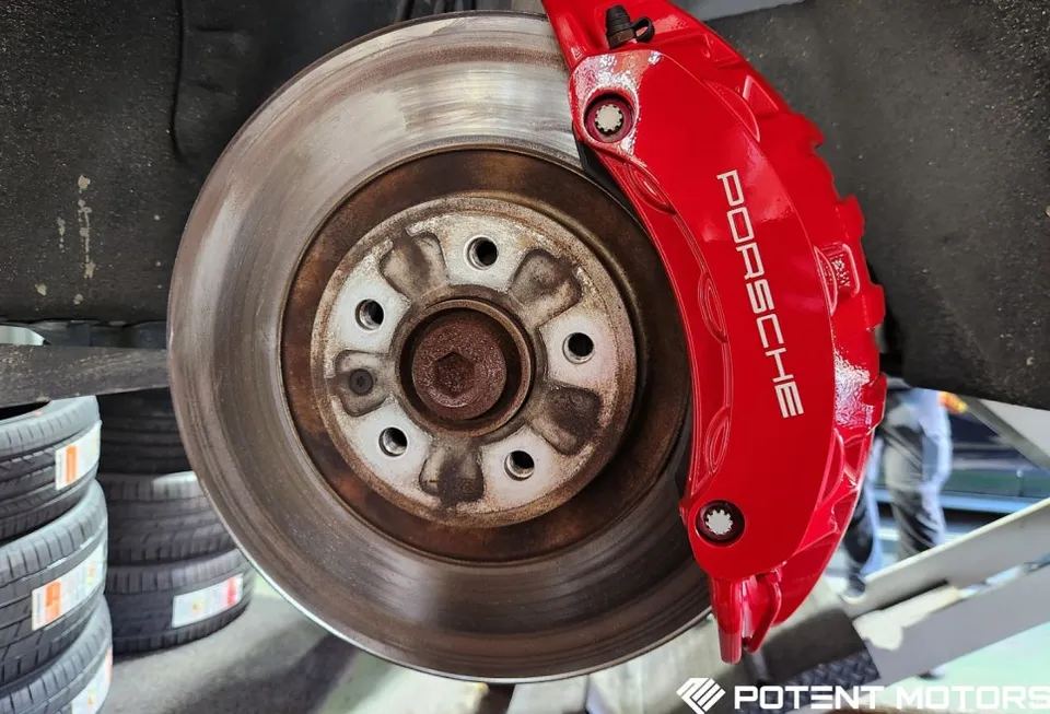 Porsche Macan wheel repair - Porsche Macan Wheel Repair & Painting Review photo 4
