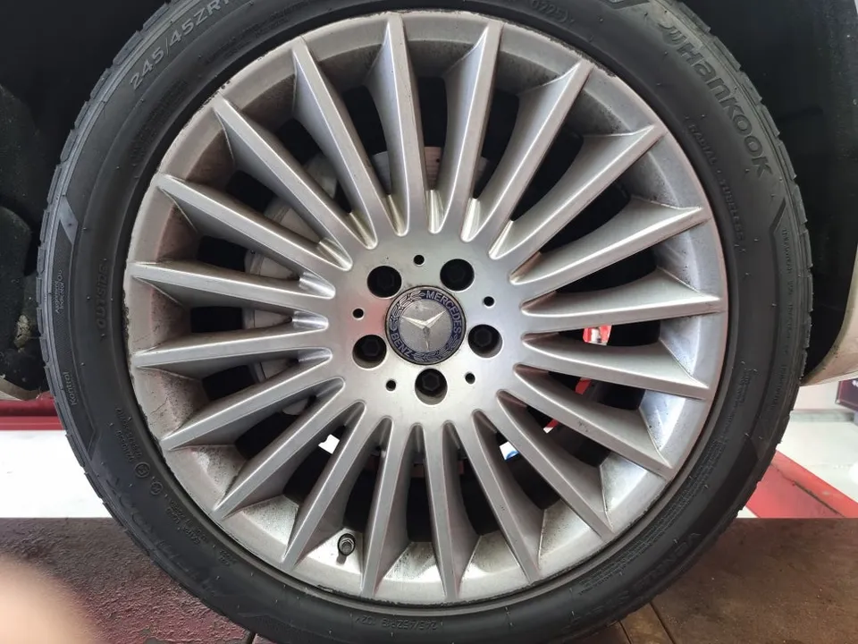 Mercedes-Benz E-Class wheel repair installation result