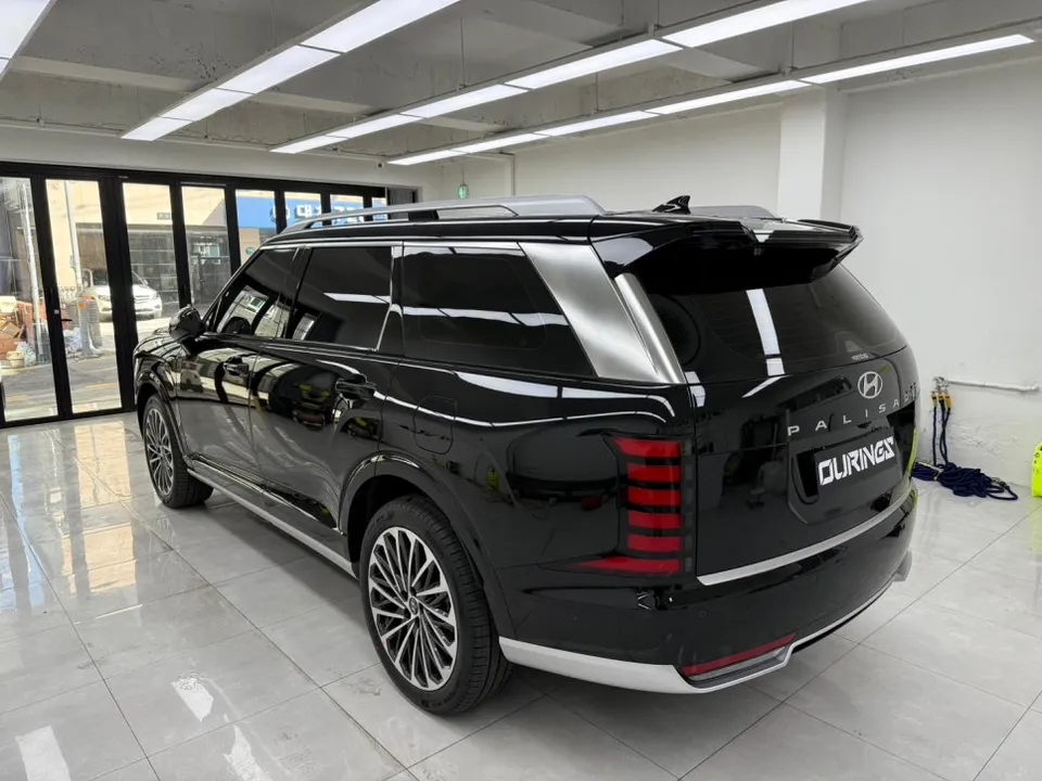 Hyundai Palisade LX3のカーラッピング事例|費用目安・仕上がり 施工写真 3-1