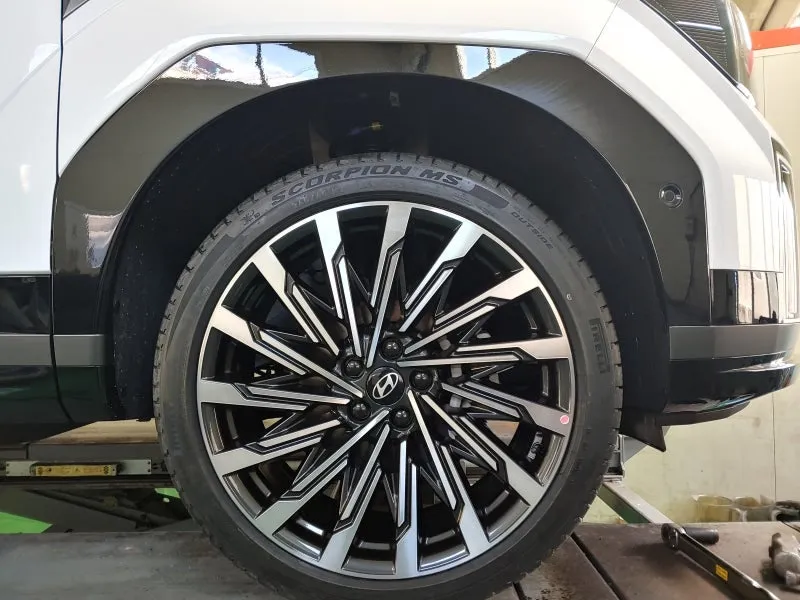 Hyundai Santa Fe wheel repair - Hyundai Santa Fe Wheel Repair & Painting Review photo 4